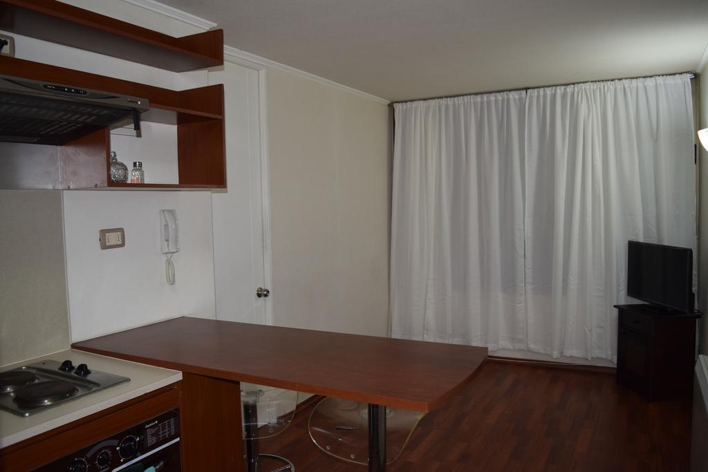 Sys Suites Lord Cochrane Santiago del Cile Esterno foto